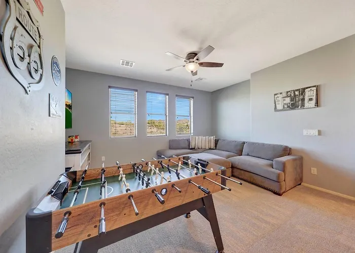 Holiday home Heated Pool & 5br Retreat/ Estrella Mtn Ranch