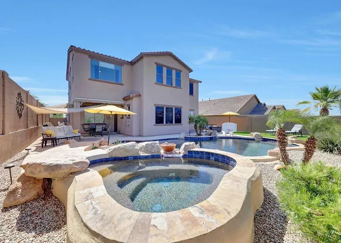 Holiday home Heated Pool & 5br Retreat/ Estrella Mtn Ranch Goodyear