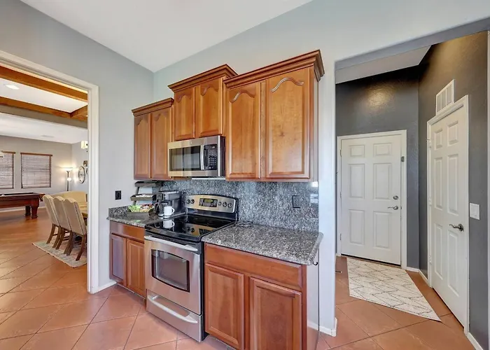 Heated Pool & 5br Retreat/ Estrella Mtn Ranch