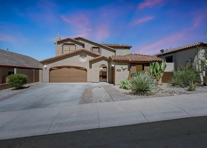 Holiday home Heated Pool & 5br Retreat/ Estrella Mtn Ranch