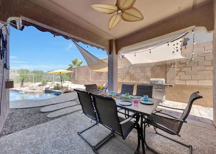 Heated Pool & 5br Retreat/ Estrella Mtn Ranch Holiday home *