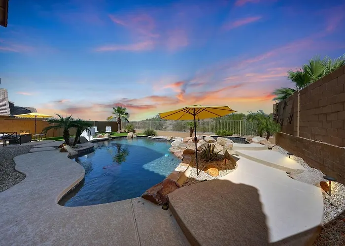 Heated Pool & 5br Retreat/ Estrella Mtn Ranch Holiday home Goodyear