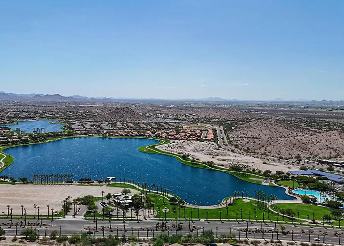 Holiday home Heated Pool & 5br Retreat/ Estrella Mtn Ranch *