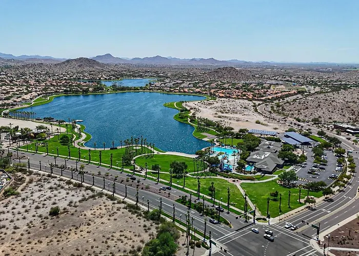 Heated Pool & 5br Retreat/ Estrella Mtn Ranch Holiday home *